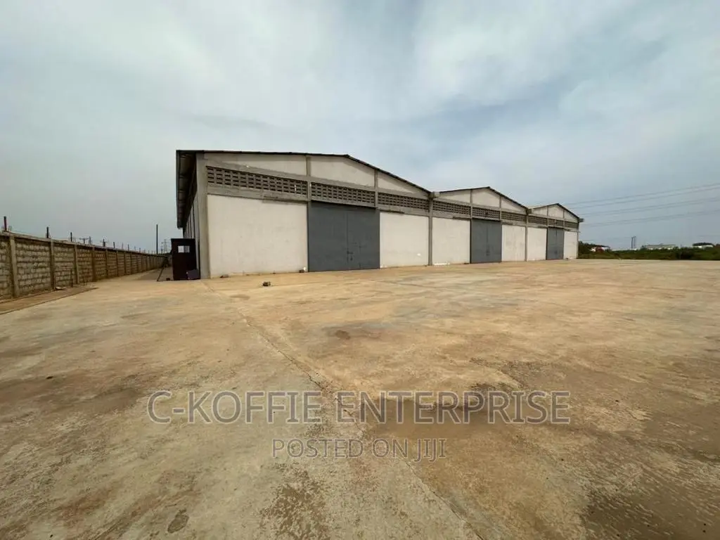 1000sqm Warehouse at Tema-Tor