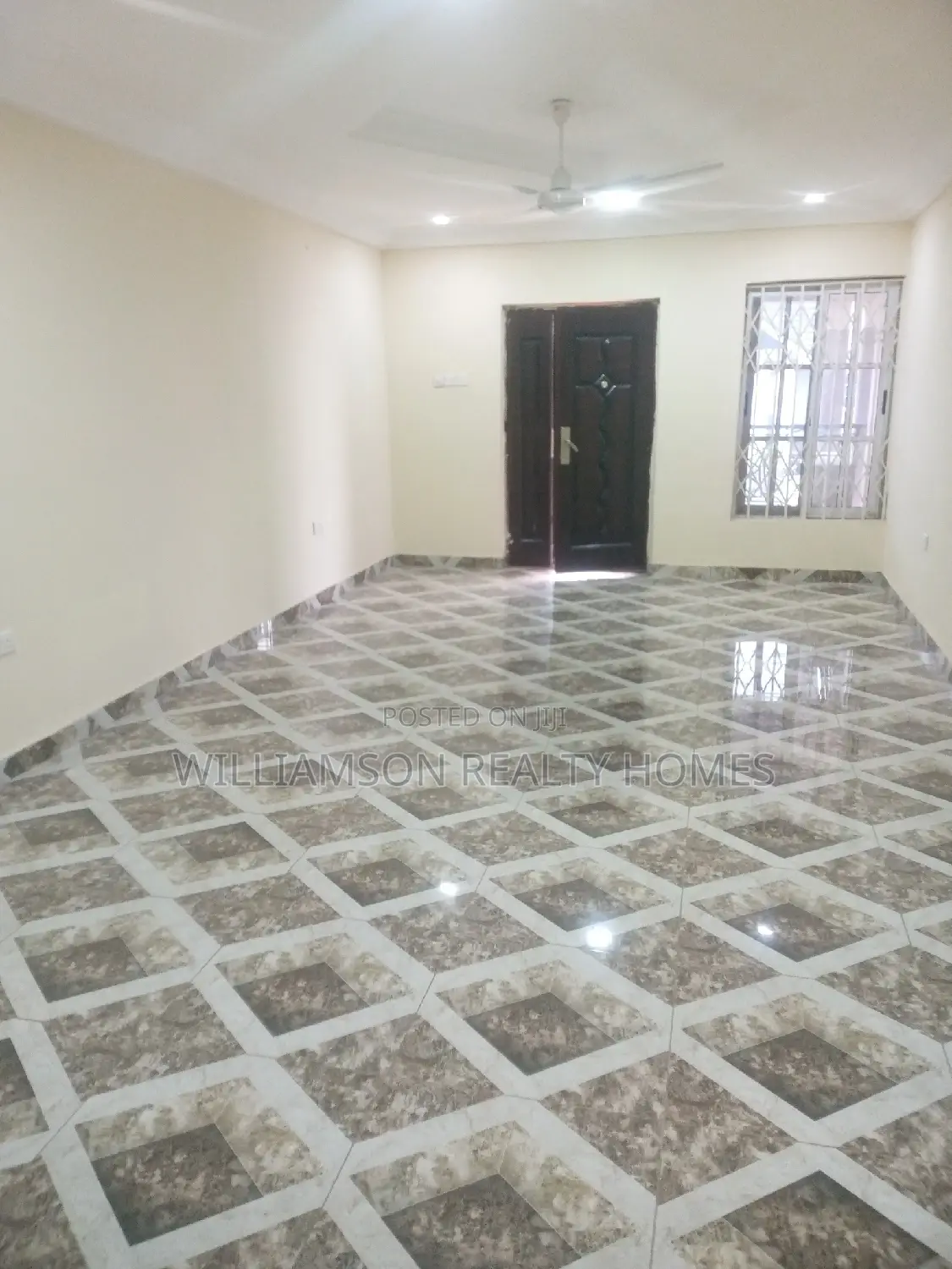 2bdrm Apartment in Community 18 Area, Spintex for rent