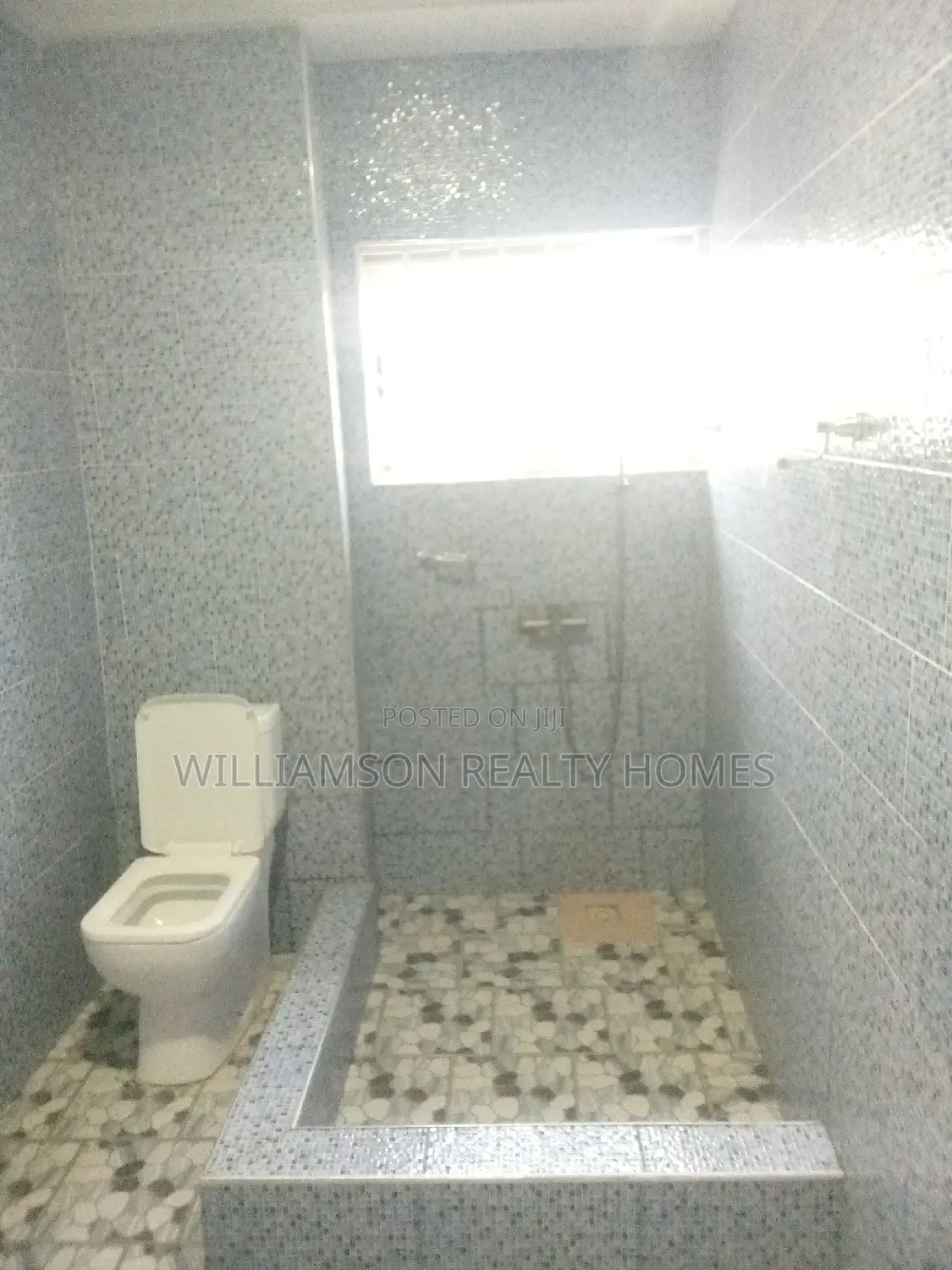 2bdrm Apartment in Community 18 Area, Spintex for rent