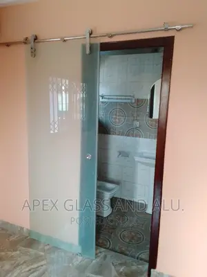 Frameless Glass Sliding Door