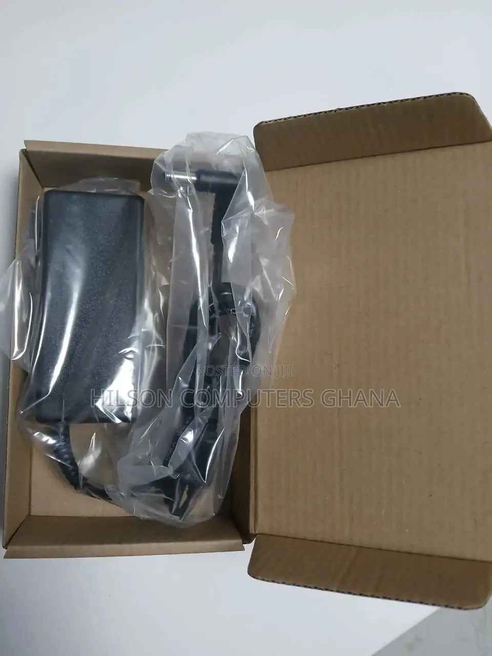 Hp Blue Pin Ac Adapter Laptop Charger – 19.5v – Black