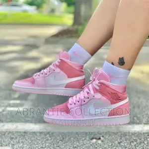 Jordan 1 Mid Digital Pink