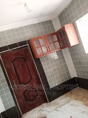 3bdrm House in Self Compound, Oyarifa for rent