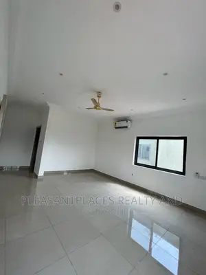 4bdrm Duplex in Pleasantplaces, East Legon for rent