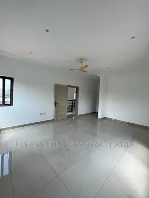 4bdrm Duplex in Pleasantplaces, East Legon for rent