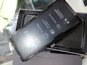 New Samsung Galaxy S9 64 GB Black