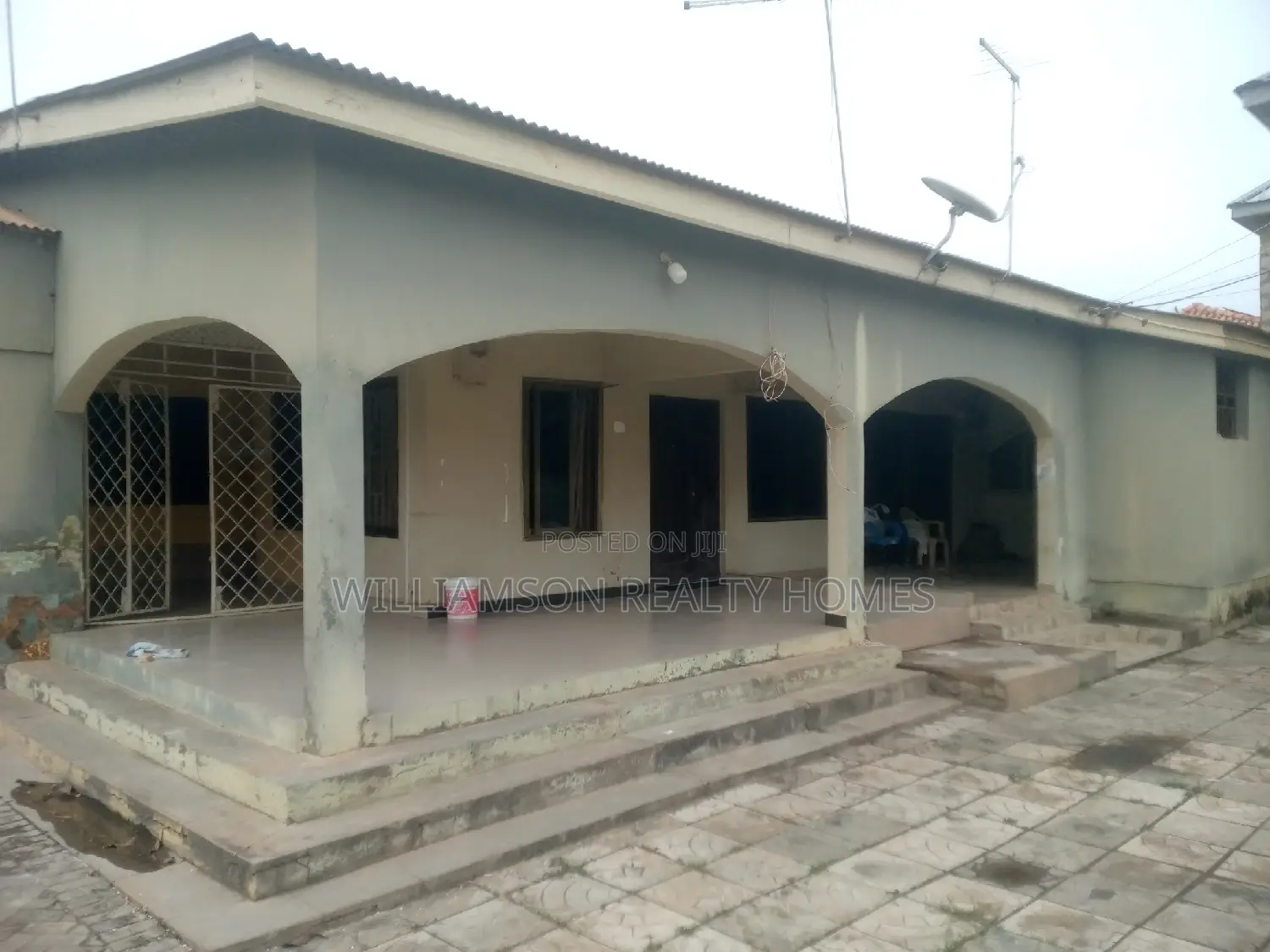 1bdrm Apartment in Community 18 Area, Spintex for rent