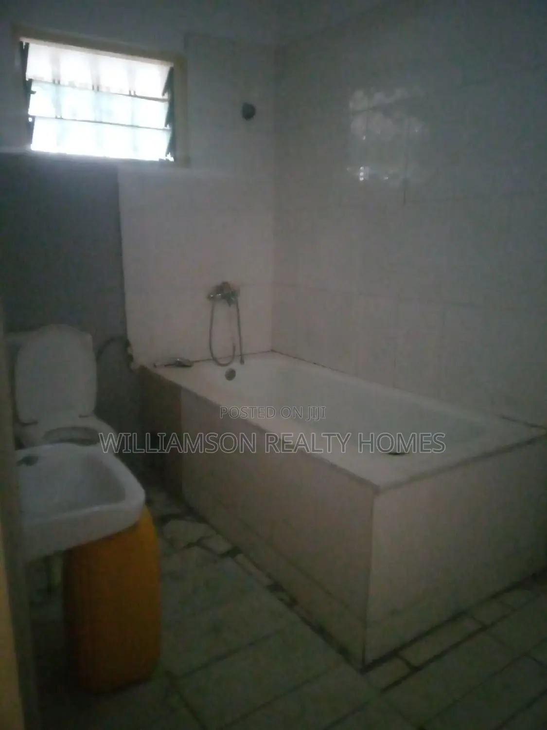 1bdrm Apartment in Community 18 Area, Spintex for rent