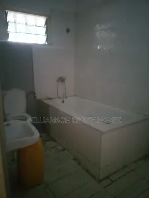 1bdrm Apartment in Community 18 Area, Spintex for rent