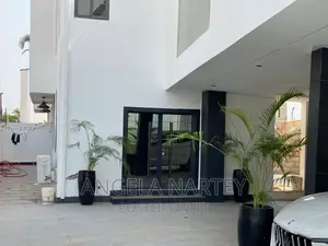Furnished 4bdrm House in East Airport, Accra Metropolitan for sale