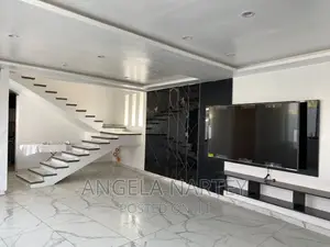 Furnished 4bdrm House in East Airport, Accra Metropolitan for sale