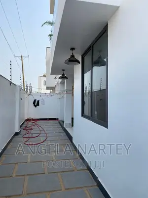 Furnished 4bdrm House in East Airport, Accra Metropolitan for sale