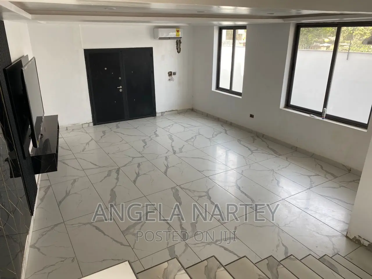 Furnished 4bdrm House in East Airport, Accra Metropolitan for sale