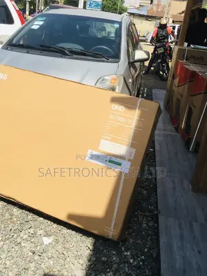 Black AU70 Smart Electric Samsung Glossy Led Tv