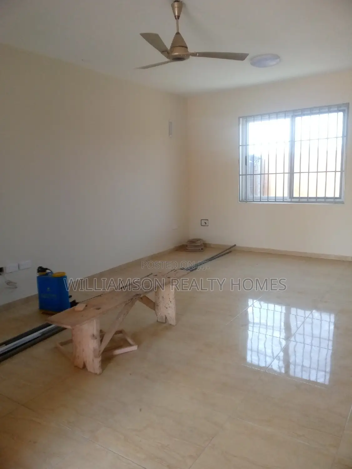 3bdrm Apartment in Sarkumonor Estate, Spintex for rent