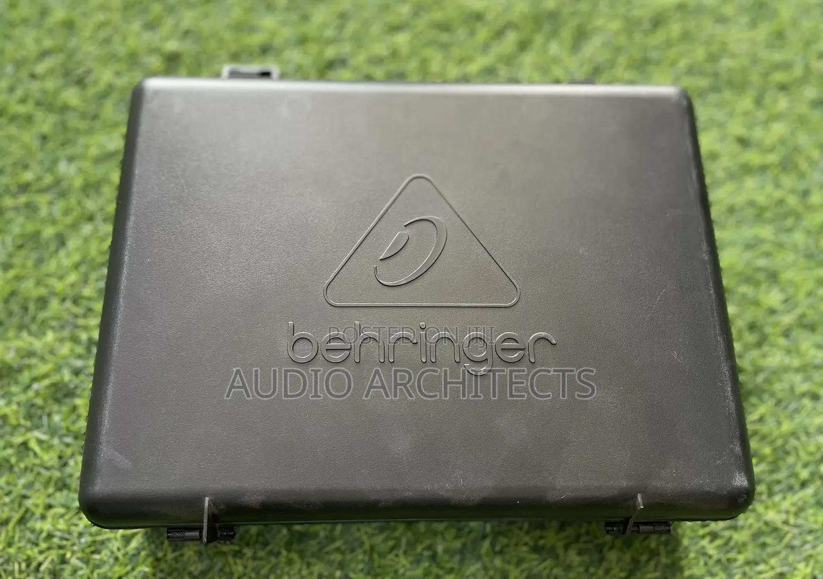 Behringer 3 in 1 Cord Microphone