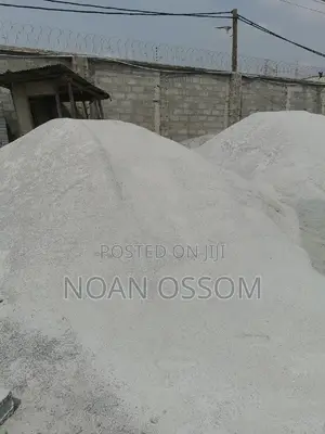 Supplies of Ston, Dust, Grave, Sand, Etc Everywhere