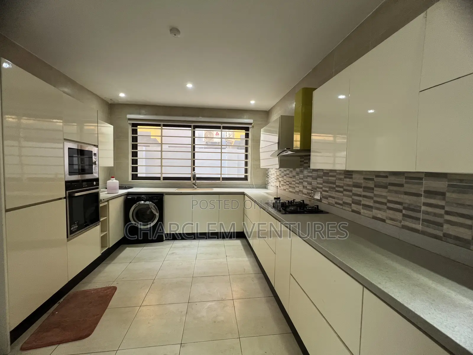 4bdrm House in Charclem Ventures, Accra Metropolitan for rent