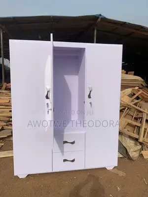 Quality 3in1 Wardrobe ( Payment After Delivery)