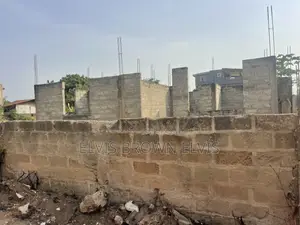 Land for Sale With Uncomplited House Trasacco Zoomlion