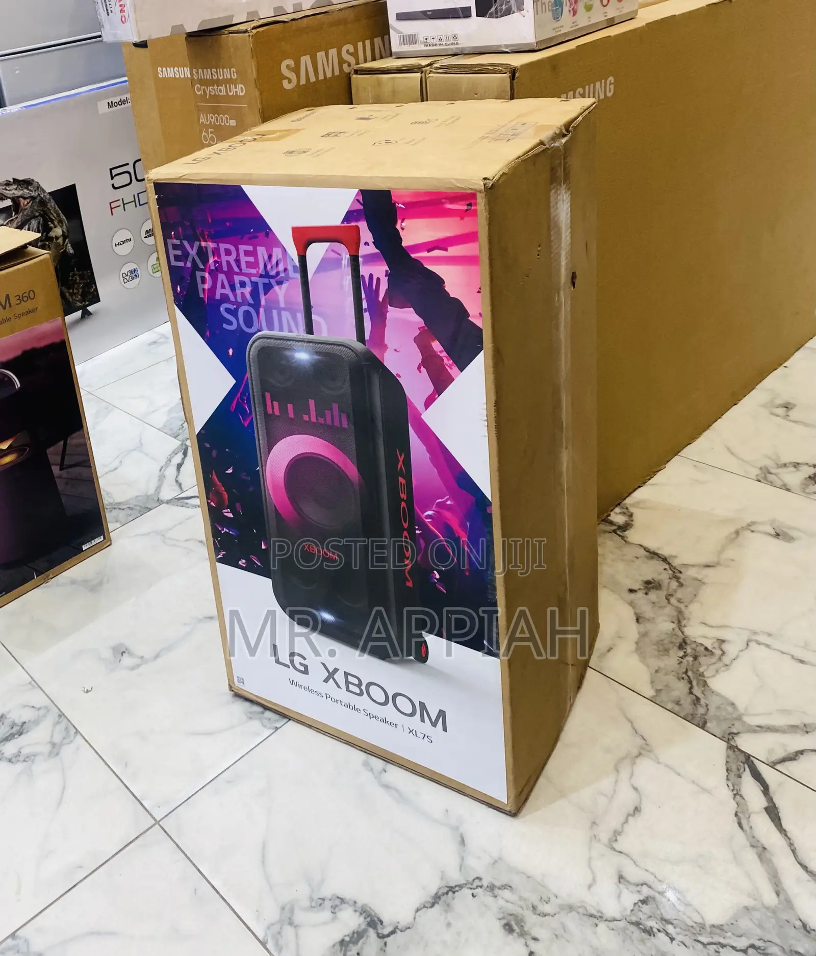 Affordable LG XL7S Portable Bluetooth Party Speaker.