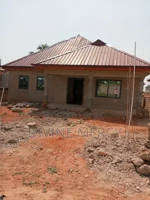 3bdrm Bungalow in Kasoa Cp, Awutu Senya East Municipal for sale