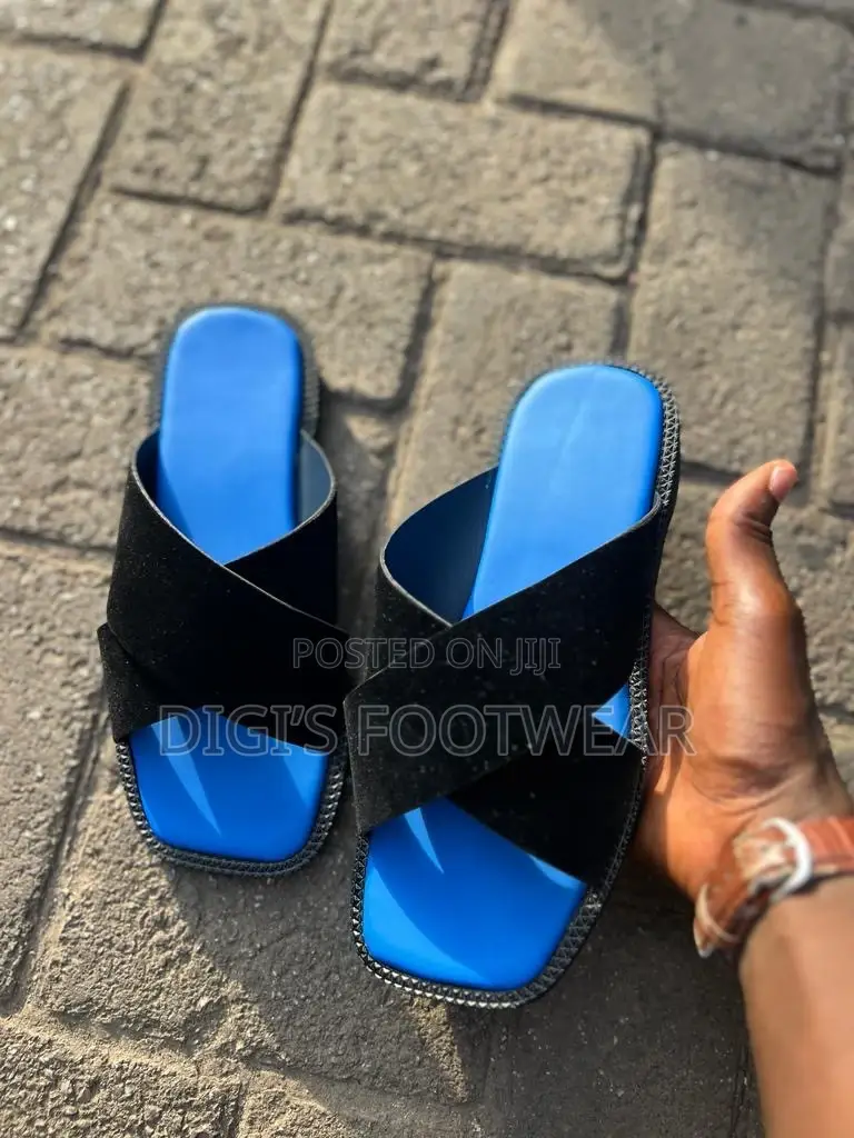 Squared Toe Blue Slippers