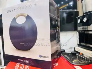 Shop the Best Studio Onyx 6 Bluetooth Speaker