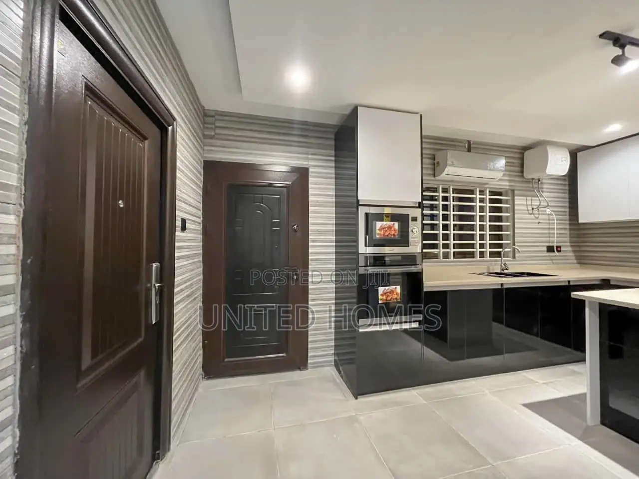 4bdrm House in Ashomang Estate for sale