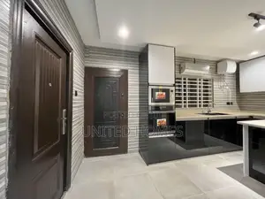 4bdrm House in Ashomang Estate for sale