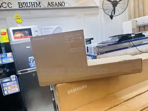 Samsung Sound Bar With Woofer B550 Black