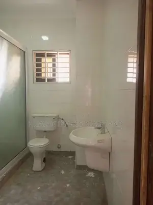 4bdrm Duplex in Pleasantplaces, Barrier for rent