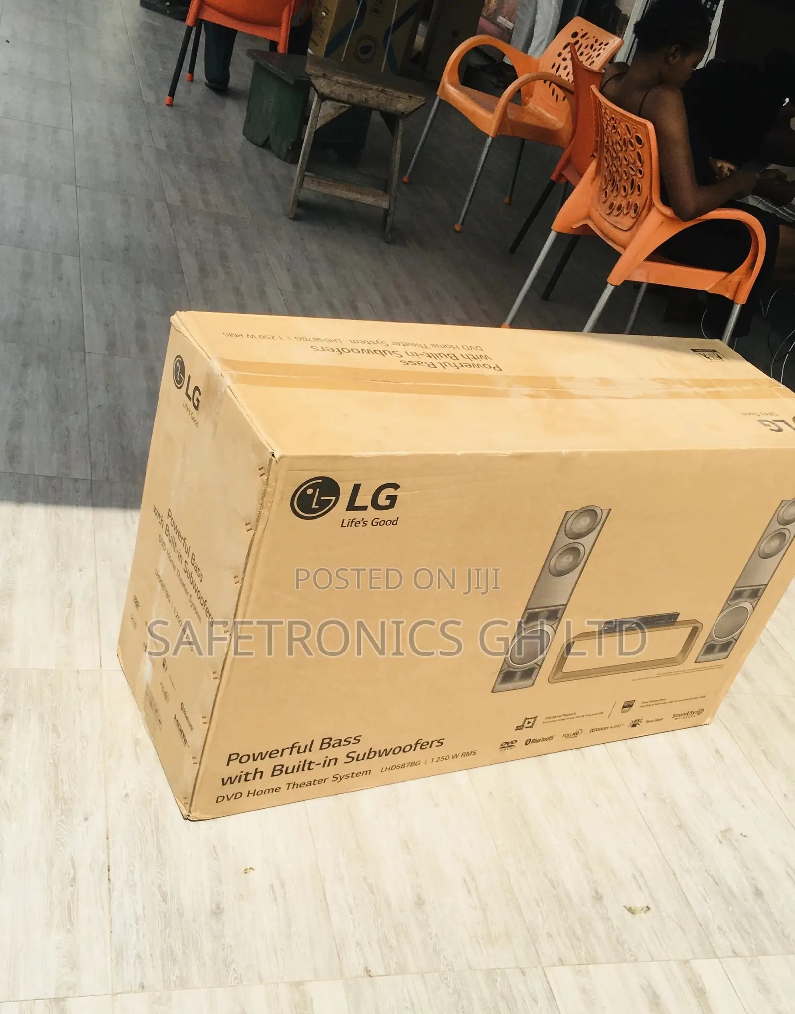 LHD687 Black LG Bluetooth Electric Wireless Speaker