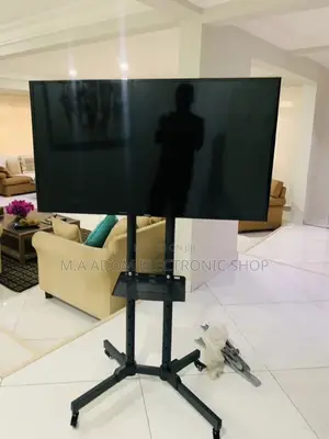 High Quality Moveable Tv Trolly for 32”-70” Tv,Black.