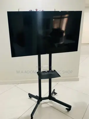 Anti-Rust Moveable Tv Trolly for 32” to 70 Inch Tv,Black.