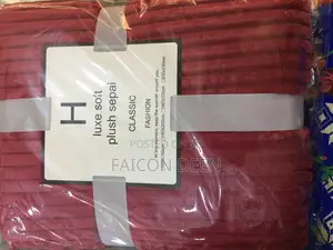 Plush Luxurious Quality Throw Blankets