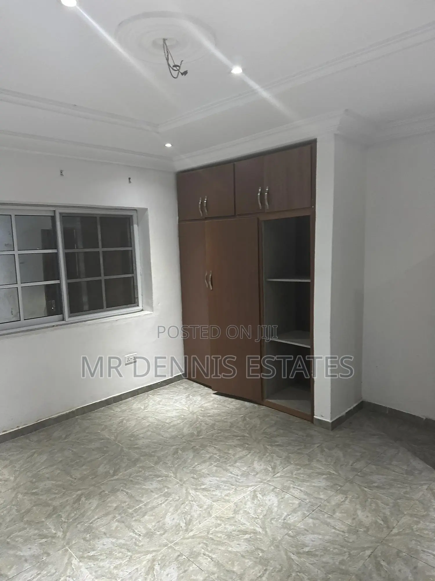 1bdrm Room & Parlour in Westhills Mall for rent