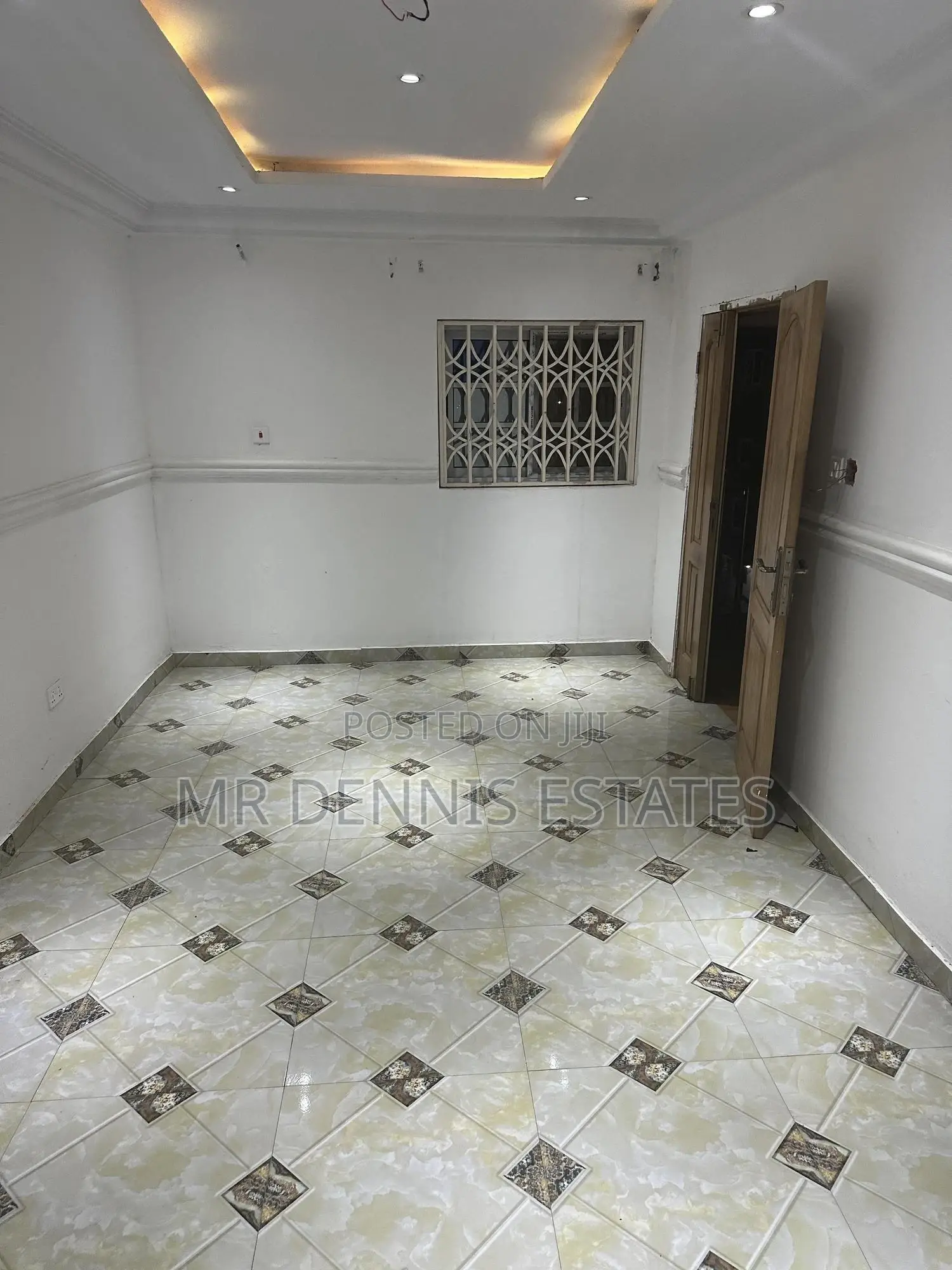 1bdrm Room & Parlour in Westhills Mall for rent