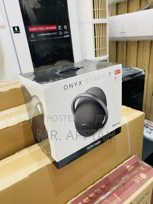 Durable Harman Kardon Onyx 7 Bluetooth Speaker,Black.