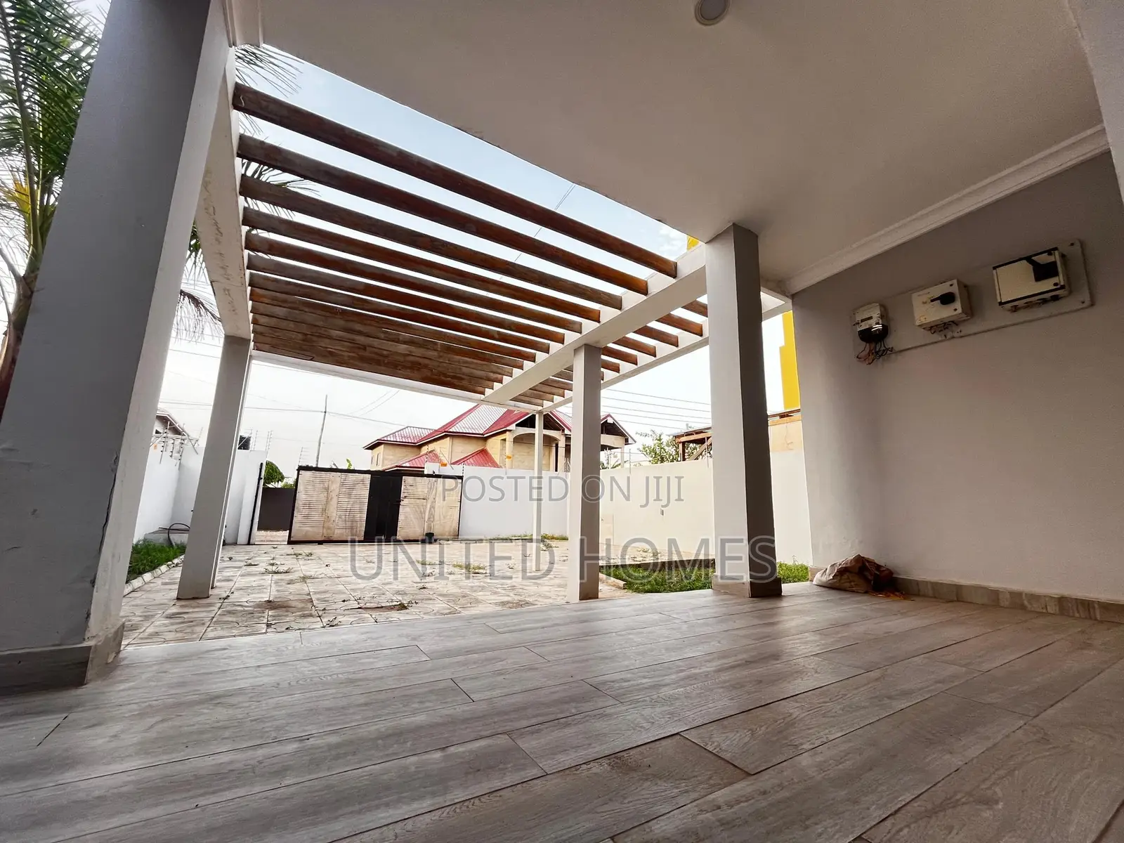 3bdrm House in East Legon for rent