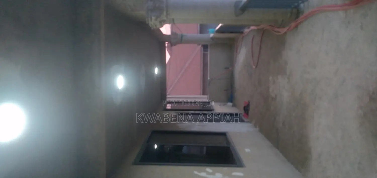 12bdrm House in Mark Estate At, Kumasi Metropolitan for sale