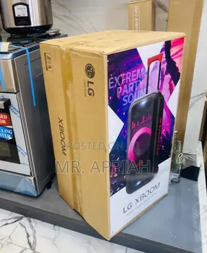 Reliable LG XL7S(Gray) Portable Bluetooth Speaker