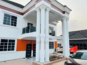 Furnished 6bdrm House in Top Boat Estate, Kumasi Metropolitan for sale