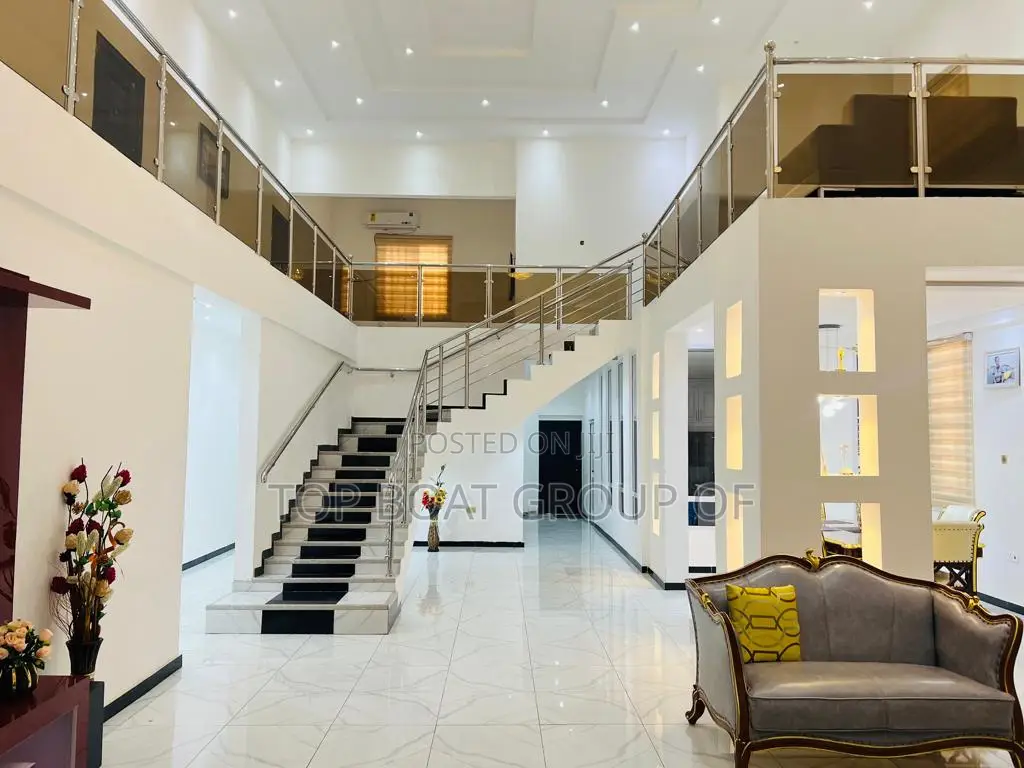 Furnished 6bdrm House in Top Boat Estate, Kumasi Metropolitan for sale