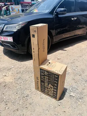 Hear Better Play Better Soundbar With Woofer LG S65Q