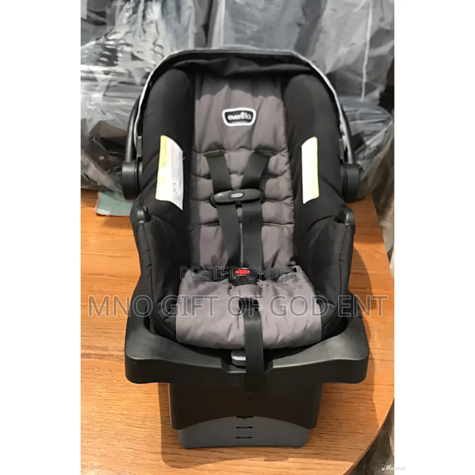 Evenflo Litemax Infant Car Seat, 18.3x17.8x30 Inch Pack of 1