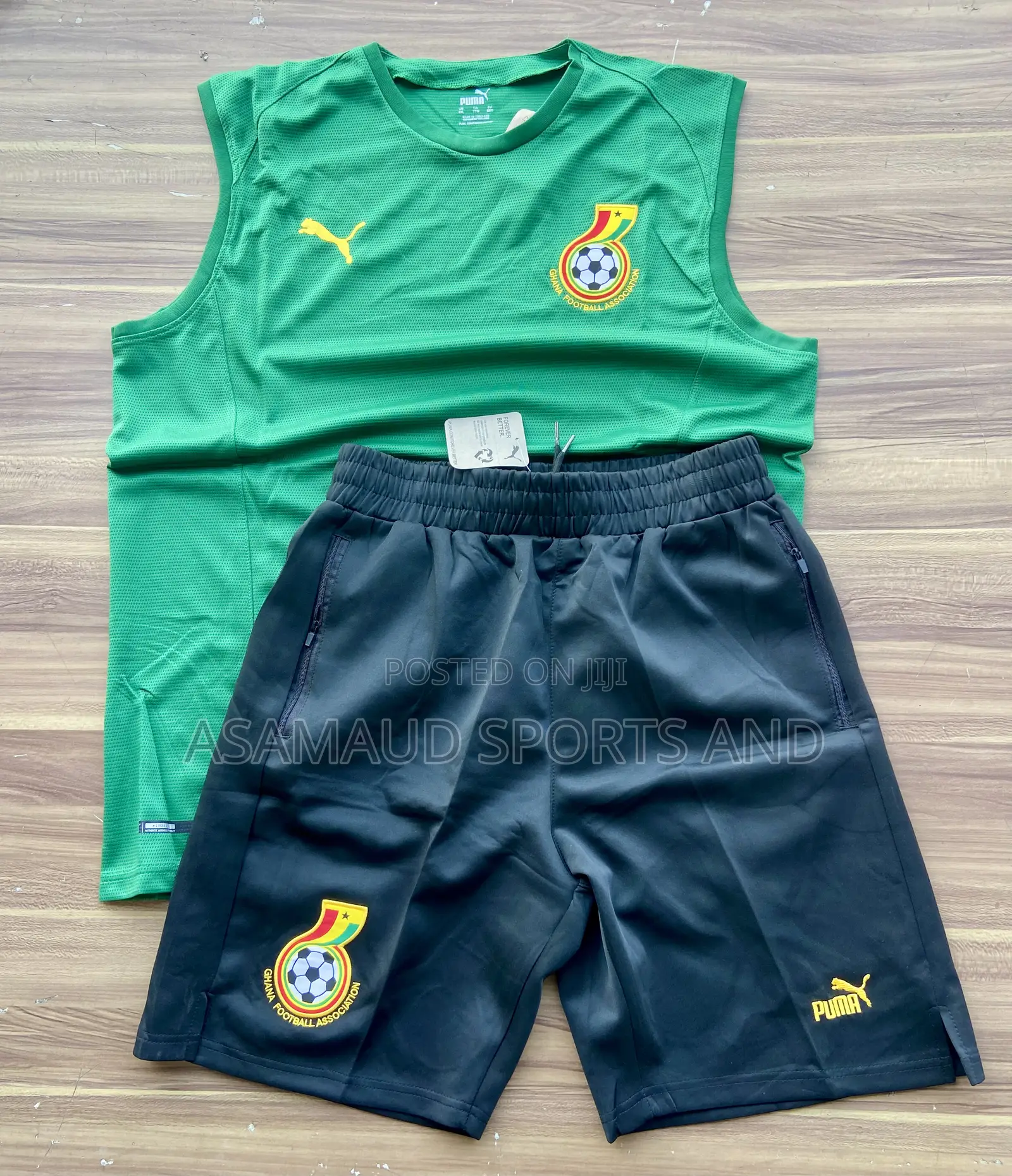 Original Training Top and Down at Cool Price
