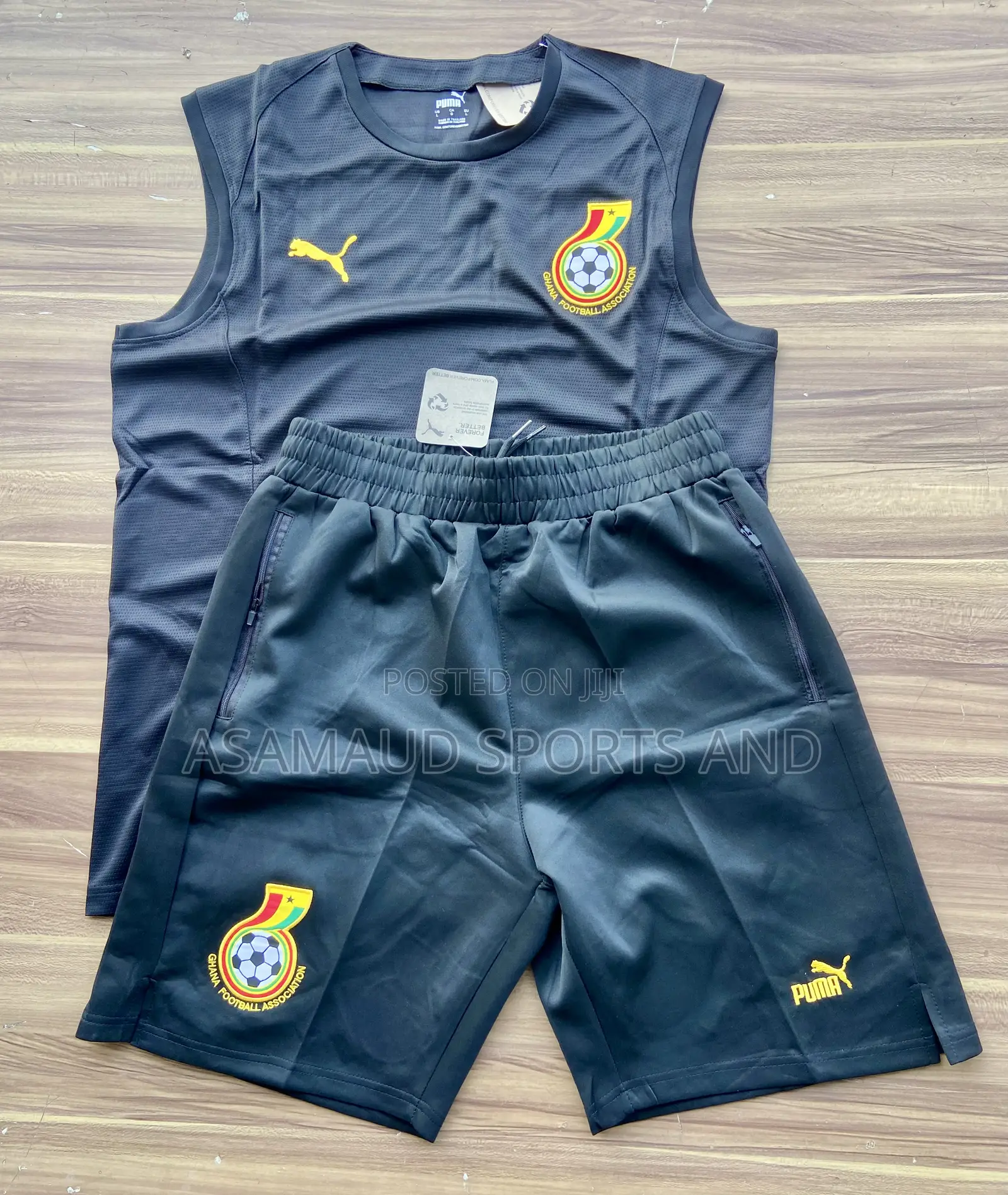 Original Training Top and Down at Cool Price