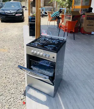Shop Classic Volcano 50x50 4 Gas Burner + Glass Lid,Gray.