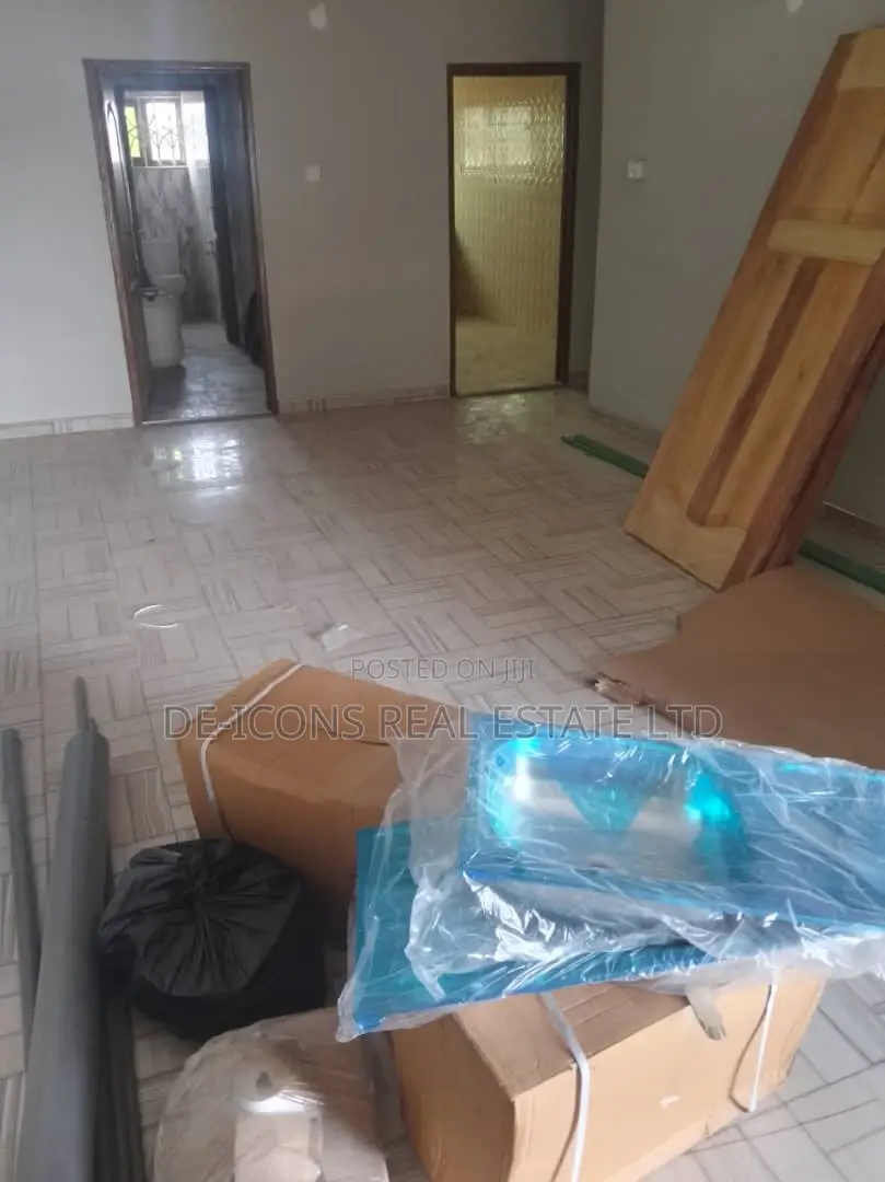 2bdrm Bungalow in De-Icons Real Estate, Awutu Senya East Municipal